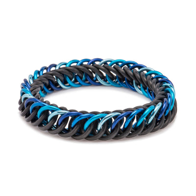 Elegant Everyday Interlocking Bracelet Black , Light Blue and Dark Blue 